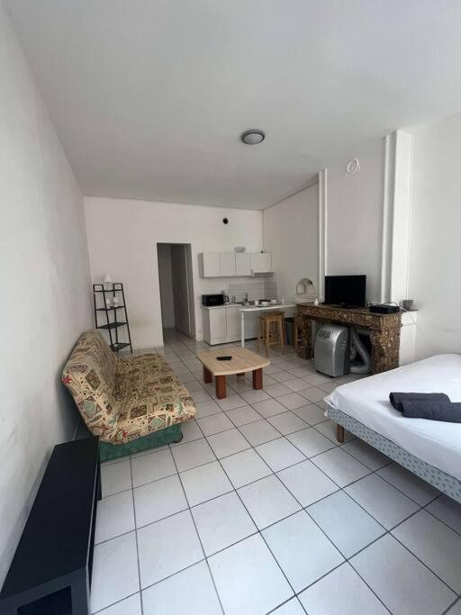 Le Monnai Apartman Nîmes Kültér fotó